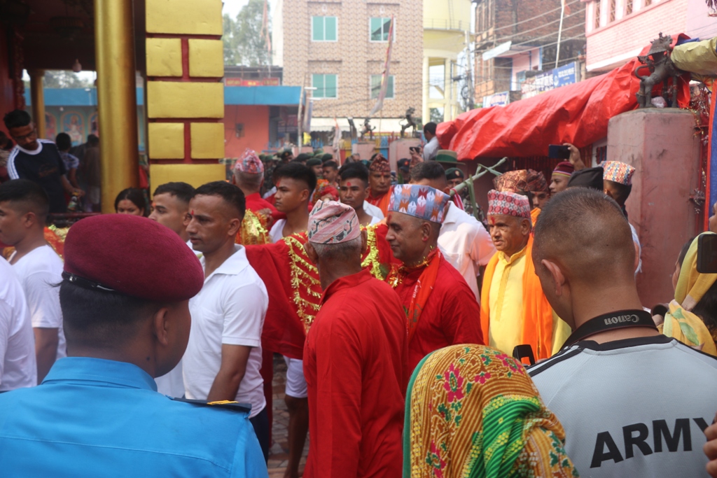 प्रशिद्ध शक्तिपीठ बागेश्वरी मन्दिरमा दसै फुलपाती भित्र्याइए