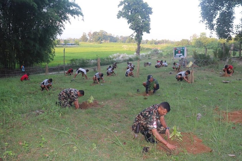 नेपाली सेनाले शिकार आरक्षमा जनशक्ति परिचालन गरे