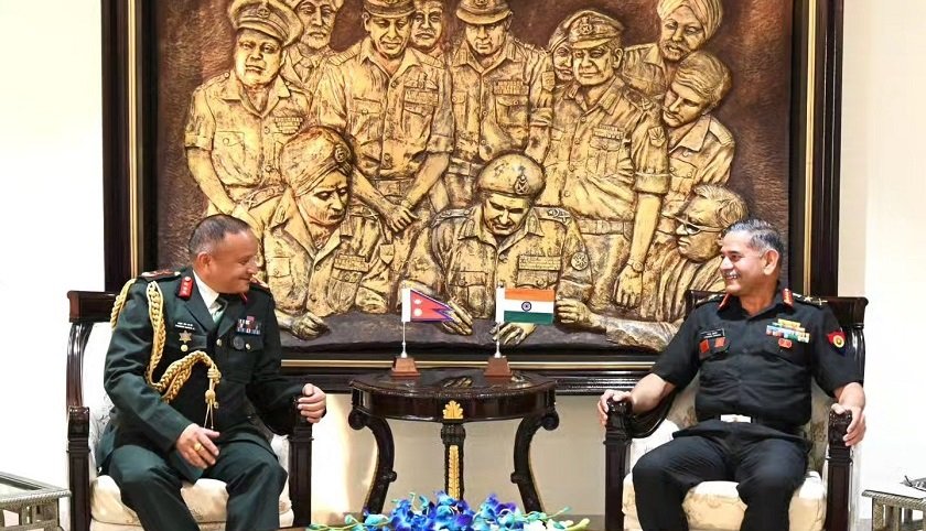 भारतीय सेना प्रमुख र नेपाली सेनाका लेफ्टिनेन्ट जनरलबिच भेटवार्ता