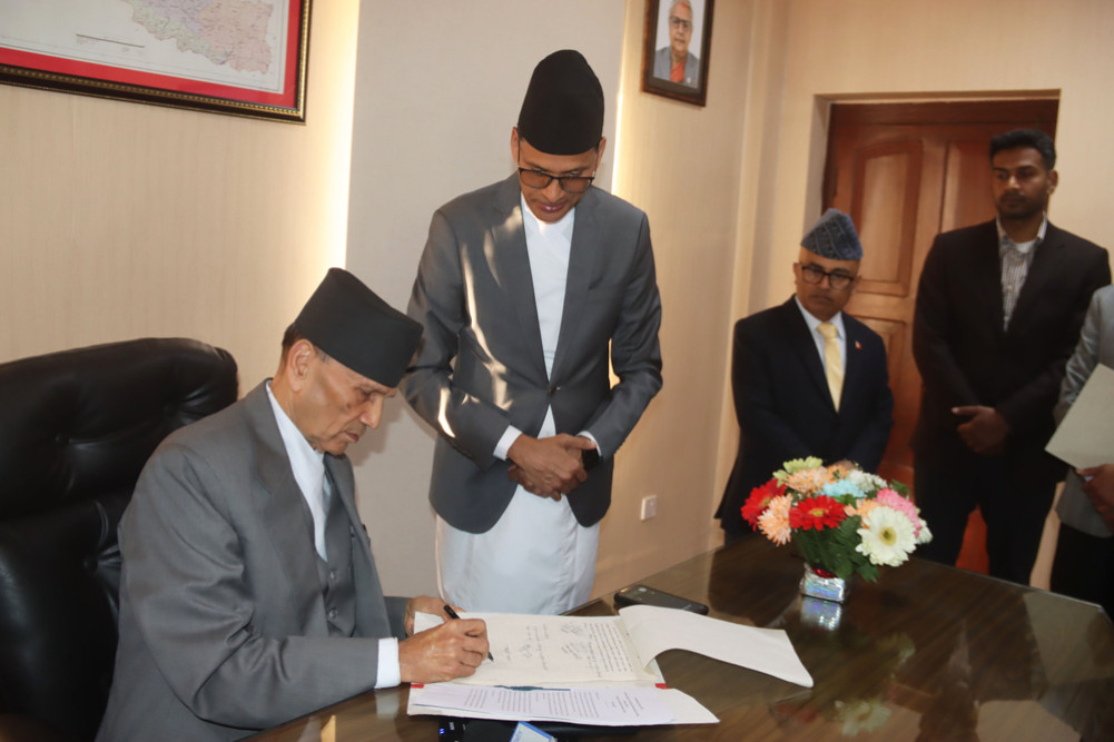 नवनियुक्त परराष्ट्रमन्त्री शर्माद्वारा शपथ तथा पदभार ग्रहण