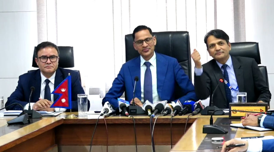 सरकारले भन्यो- मध्यपूर्वमा रहेका १७ लाख बढी नेपालीको सुरक्षा उच्च प्राथमिकतामा