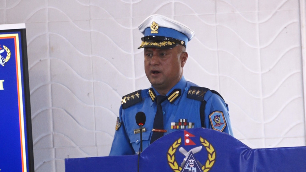 लापर्बाहीपूर्ण तरिकाले सवारी चलाउनेहरूको लाइसेन्स खारेज गर्छौं : एसएसपी अधिकारी