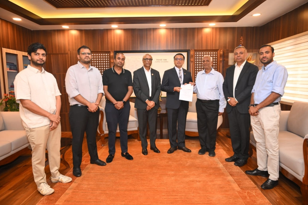 केडिया परिवारद्वारा प्रधानमन्त्री दैवी प्रकोप उद्धार कोषमा १ करोड सहयोग
